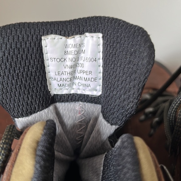 L.L Bean GORE-TEX Trail Hiking Boots - Picture 8 of 12